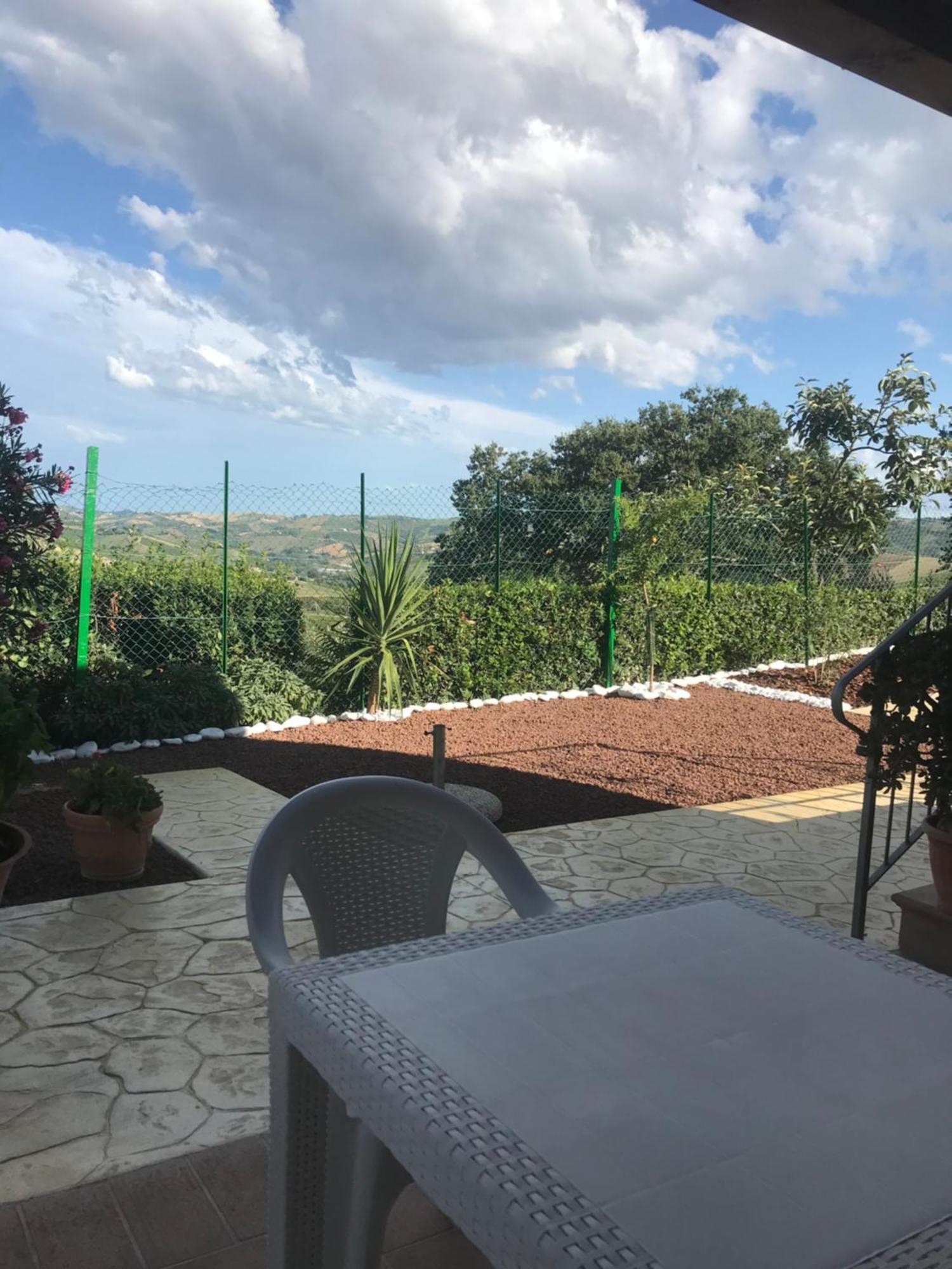 Agriturismo Cerquatonda Montalto delle Marche Bagian luar foto